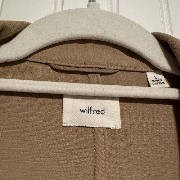 Wilfred Freeform Shirt Tan Crepette Size Large - Picture 4 of 7